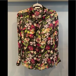 Equipment Femme 100% Silk Button Down Blouse